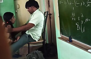 Indian Beautiful College Legal age teenager Acquires Passionately Drilled Deep respecting her Tight Drizzling pussy!