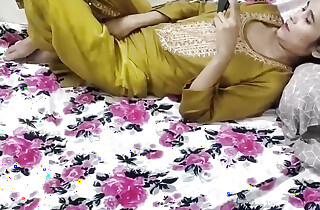 Buaa ki step daughter ko ghar pe bula kar jabar dasti pela