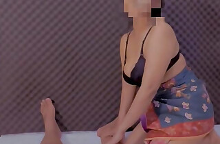 Sexy erotic masseur makes a crot 2 times