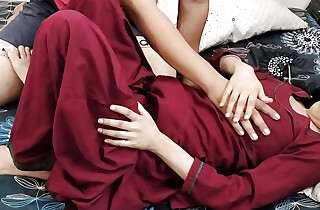 Cute school girl ko ghar me pakad ke unchangeable utaar jabar dasti pela
