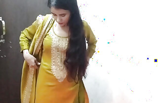 School non-specific ki tight pussy daba daba kar pel diya