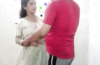 Indian step sister ko akele me pakar ke pel diya