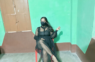 desi shire boudi fuck to her devor in bikini