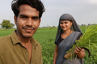 Village Bhabhi Beautiful Field Scene Hot Romantic Video By -Snapchat143