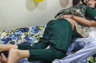 Muslim Stepmom Fucked by Desi Stepson