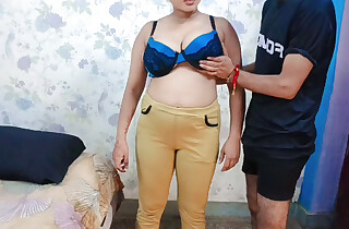 Sexy bhabhi come to my gym and start workout xxxsoniya