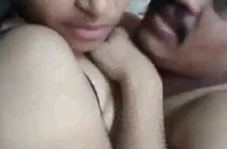 Desi Couple’s New Shagging Video