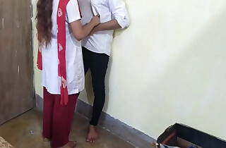 Indian school students ki ghapaghap video when no person in lecture-hall