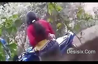 Desi span compliantly by fuck in forest