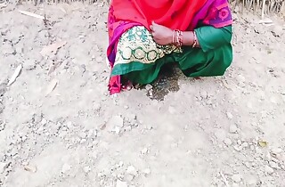 Bihar Tr Xhtad Neighbourhood pub Nomita Bhabhi Fingerings Outdoors With Neighbourhood pub Bhabhi