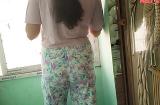 Indian Desi Beautiful GF selfish pussy Hindi audio Sex MMS, 18+ Desi GF BF sex in OYO insta MMS Xxxx