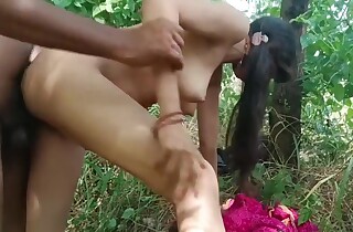 Bhabhi Ka Boobs Outside Chudai