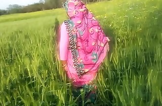 Indian Shire Bhabhi Open-air Sexual connection PORN IN HINDI