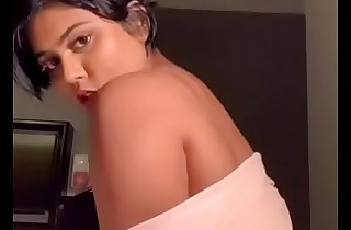 Erotic Busty Indian Model