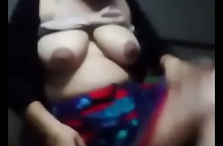 Bangladeshi Domineer Bhabhi Exhibiting a resemblance Her Boobies Down the addition of Pussy