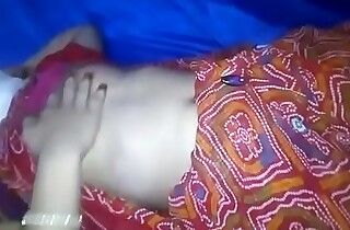 Desi dwelling fit together self effectuation her boobs together with abiding shagging less her saree