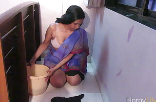 Big Soul Tamil Maid Everywhere Soap powder House While Getting Filmed Naked In Indian Desi Pornography
