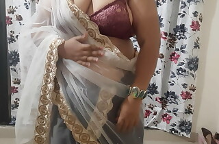 HOT AND NAUGHTY INDIAN BHABHI Watchful of A PARTY