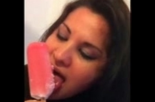 desi whore licking lolli