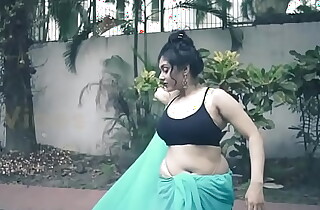 Indian girl armpit show