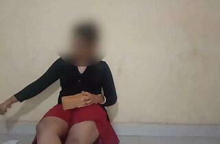Indian stepdaughter got caught by stepdad while opening the gift