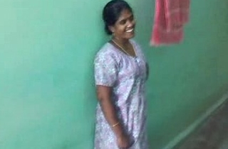 Saxy Tamil - Hot sexy Tamil aunty - Indian-Porn.Pro
