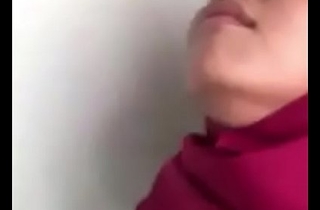 Sucking cock in college