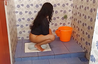 Private showing Trailer - Mery Hot Sexy Girlfriend ko bathroom m jamkar choda