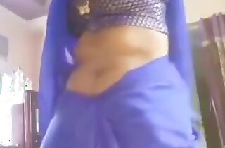 Tamil Aunty In Saree Strip Wet crack ID card Video