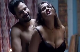 Indian Hot Gals – Romance Sexy Peel