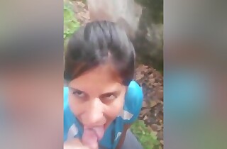 Desi Girl Outdoor Fellatio And Boyfriend Cum On Their way Face