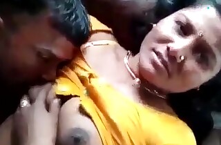 Today Exclusive- Desi Cpl Romance Plus Hubby Sucking Fit together Boobs