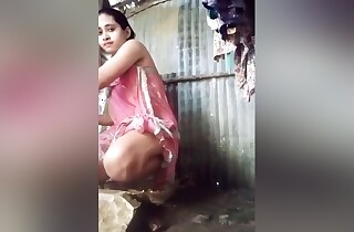 Today Exclusive- Cute Bangla Girl Showing Their way Pussy