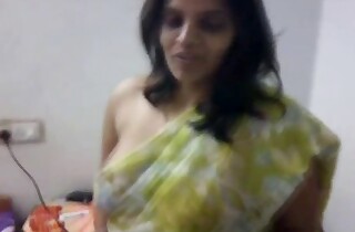 Indian mother I'd like more fuck does a little disrobe tease here saree