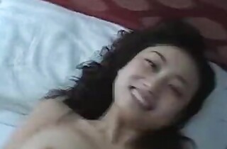 Real Amateur Busty Indochinese in B & B - BlowJob