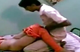 VID-20120214-PV0001-Bangalore (IK) Hindi 23 yrs old unmarried girl Soniya screwed off out of one's mind her 24 yrs old unmarried sweetheart sex porn video.