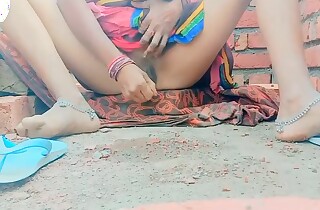 Desi Village Bhabhi First Time Two Brinjal Quenches Pussys Zeal Clair Finger Fucked In Hindi Voice