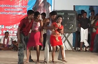 TAMILNADU GIRLS SEXY DANCE INDIAN 19 Grow older OLD NIGHT SONGS'WITH BOY DANCE F