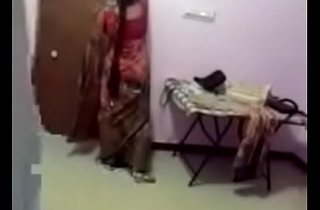 VID-20170724-PV0001-Talegaon (IM) Hindi 40 yrs old devoted to housewife aunty dress changing sex porn video-2