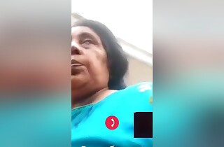 Of age Aunty Shows Say no to Pussy