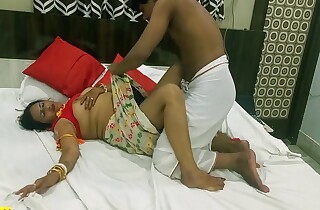 Beautiful Hot Bhabhi Uncut Hardcore Sex With Dirty Hindi Audio