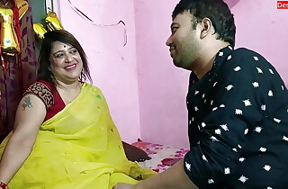 Hot Aunty Vs Young Lover Sex! Desi Mating