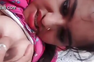 Sexy Indian Girl Duplicate fool around with Her Boobs And Pussy Fingering