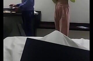Daring Hot indian Girlfriend Showing Big boobs here hotel committee service boy