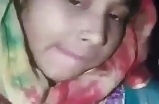 Bangladeshi Muslim Girl Sexy Bowels Pussy Show
