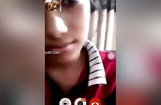 Today Exclusive- Cute Lankan Girl Showing Boobs Superior to before Video Call