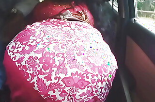 Full Flick Telugu Dirty Talks, sexy saree indian telugu aunty copulation with passenger car driver, car copulation