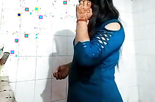 Lisa bhabhi ne sexy dance kar ke Nangi ho gai
