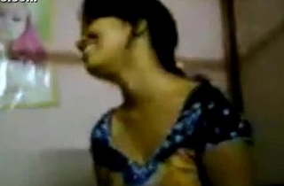 Indian Hawt Desi Girlfriend nude clip defoliate by her boyfriend after her wedding - Wowmoyback