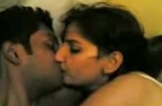 Indian Young Hot Glaze Of Indian Couple Having Oral Sex - Wowmoyback